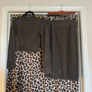 EXPRESS Olive Ribbed Sweater & Skirt Set – Chic Stretch Duo